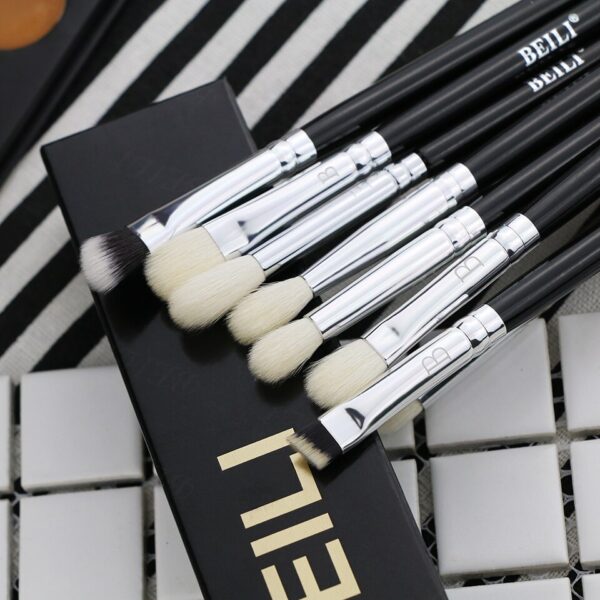 Classic Goat Hair Makeup Brushes Set - Image 4