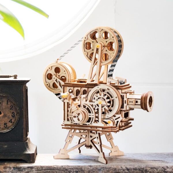 Retro DIY 3D Wood Film Projector - Image 4