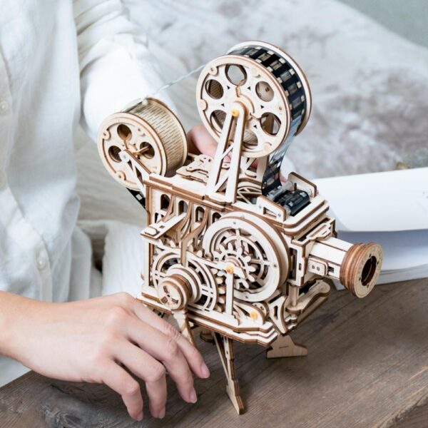 Retro DIY 3D Wood Film Projector - Image 5