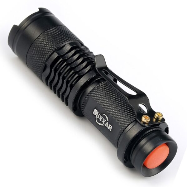 Waterproof Zoomable Bicycle LED Flashlight with Adjustable Focus - Image 7