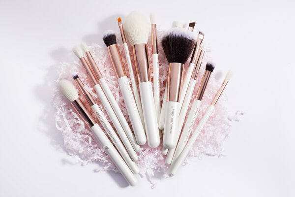 White Handle Makeup Brushes 15 pcs/Set - Image 8