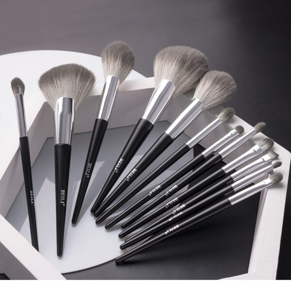 Travel Professional Makeup Brushes Set 12 Pcs with Bag - Image 3