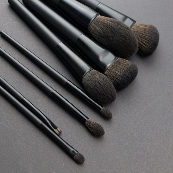 Synthetic Makeup Brush Set 8 Pcs - Image 4