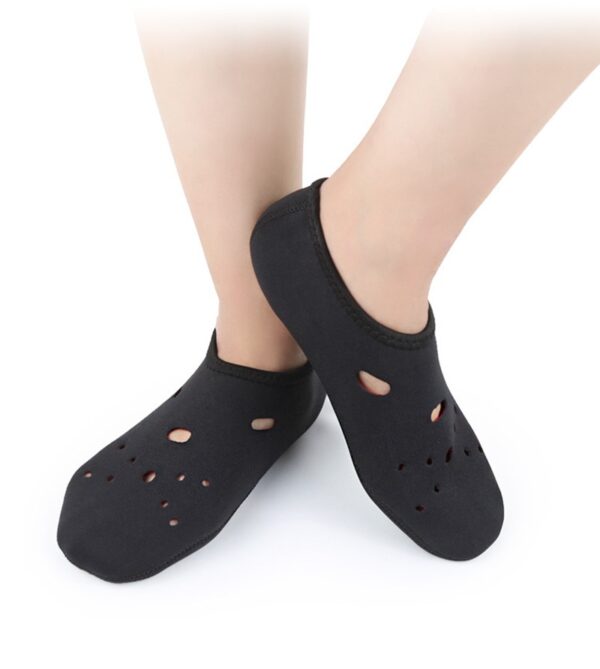 Neoprene Non-Slip Diving Socks - Image 5