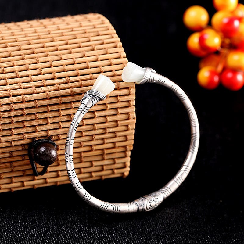 Women's Silver Jade Bracelet