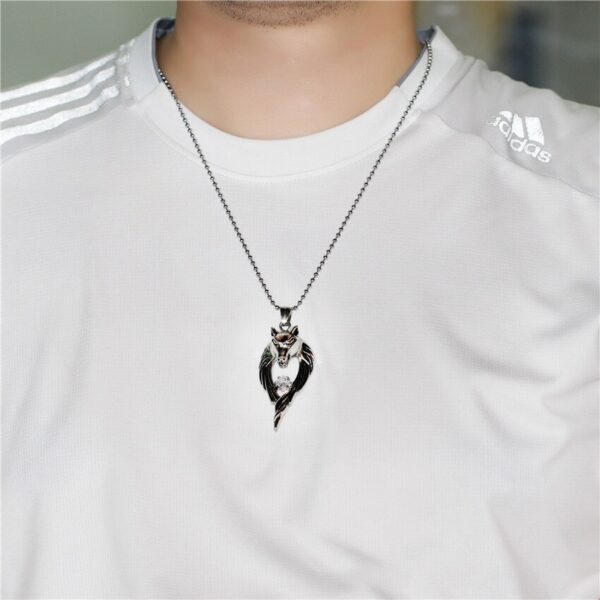 Men's Wolf Pendant Necklace - Image 3