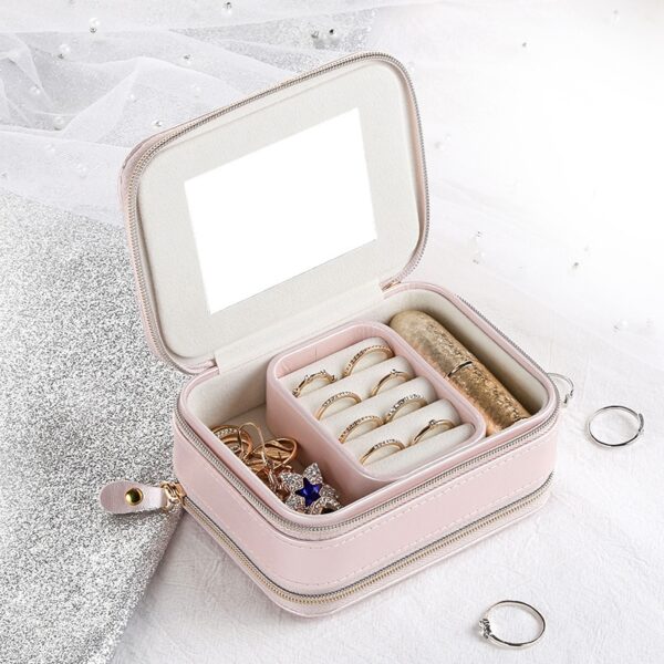 Pastel Color Jewelry Organizer