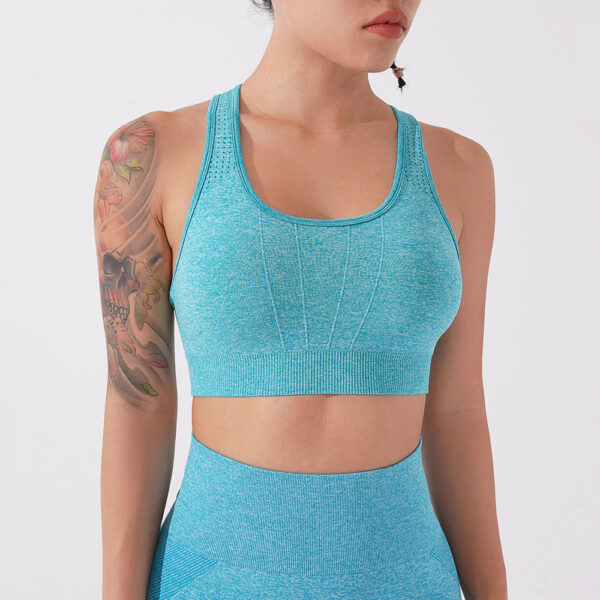 Solid Sports Bra for Women - Image 3