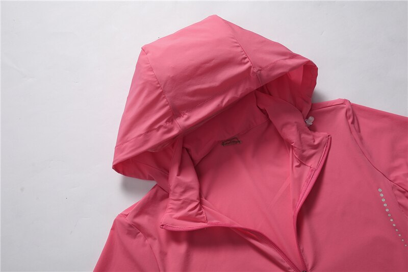 Women's Lightweight Waterproof Windbreaker